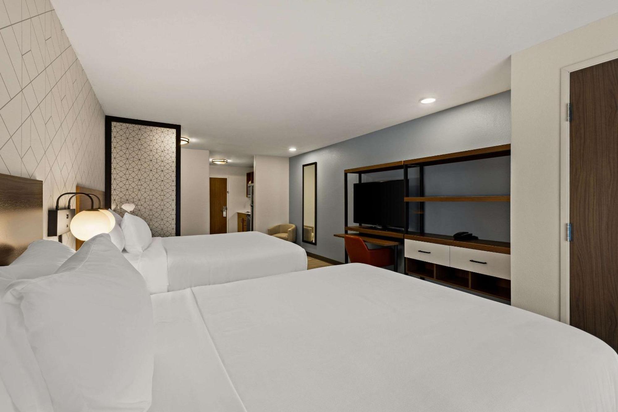Everhome Suites 蒂梅丘拉 外观 照片